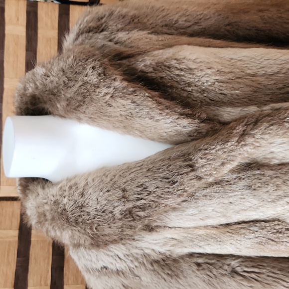 Beaver fur coat lined - Picture 12 of 16